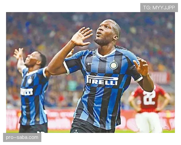 关键战中撕开后防线罗纳尔迪尼奥转锋线靠盘带直塞