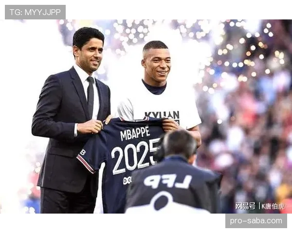 姆巴佩留队背后的战术博弈：巴黎财政结构如何影响其职业规划