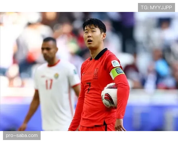 孙兴慜的无球能力与战术依赖性解析：体系加成还是个人上限？